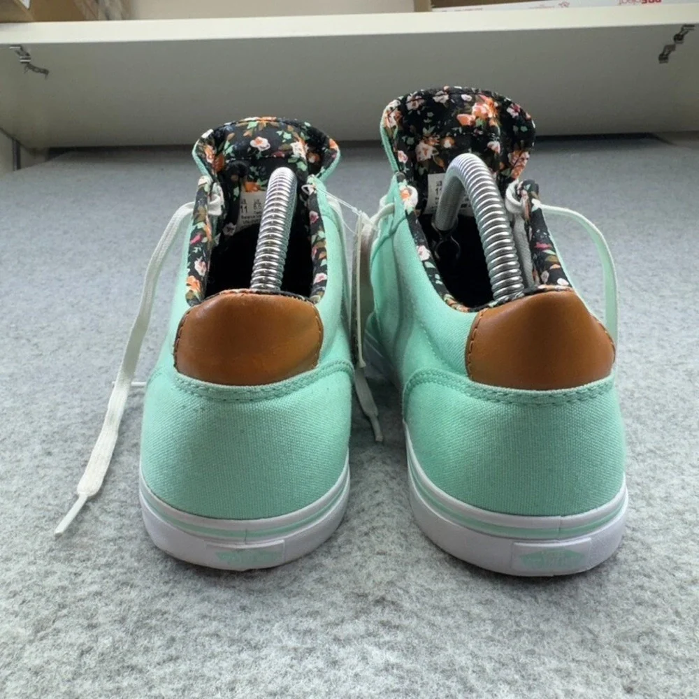 Vans Chauffeur SF Shoes 11 Mint Green Floral Canvas Boat Sneakers NWT Surf *READ